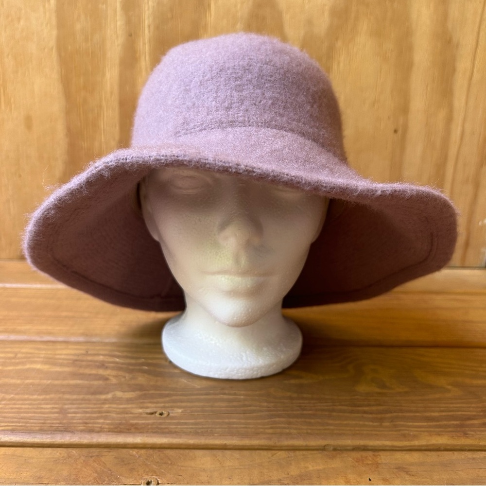 Free People Mauve Wool Hat